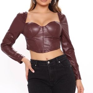 NWOT. Never Worn. Long Sleeve Padded Cup Faux Leather Crop Top. Fashion Nova. M.